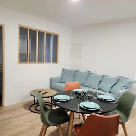 Appartement Le Maillot IV à Castres  Extérieur photo
